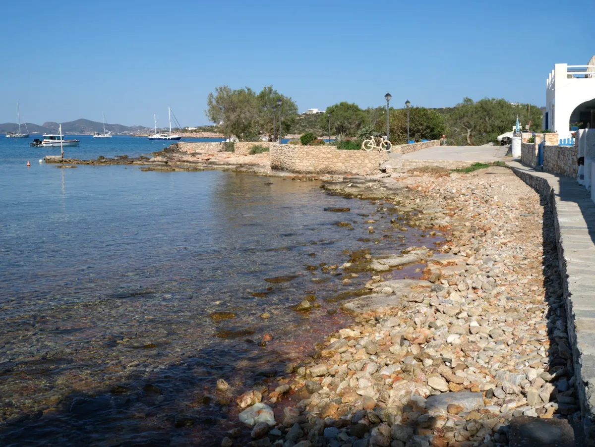 Rocky shoreline and coastal path beside The SeaTree